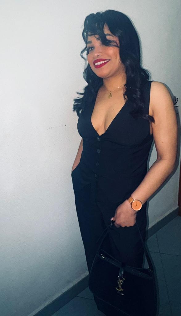 Chica busca chico en Almería: 