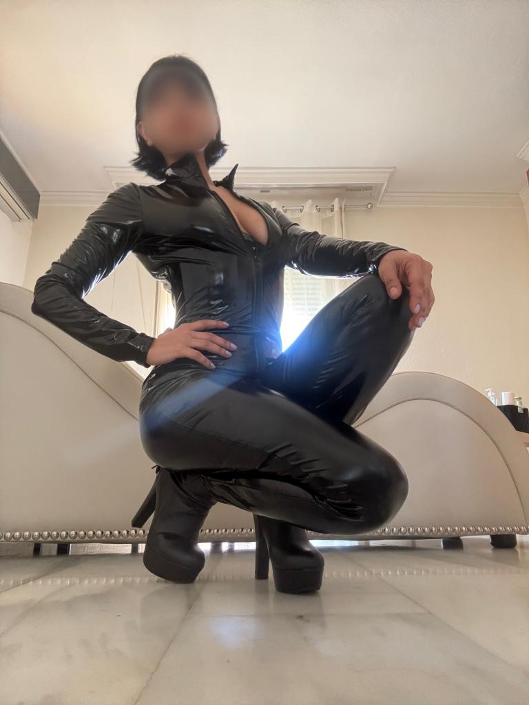 624928153: Chica busca chico en Granada