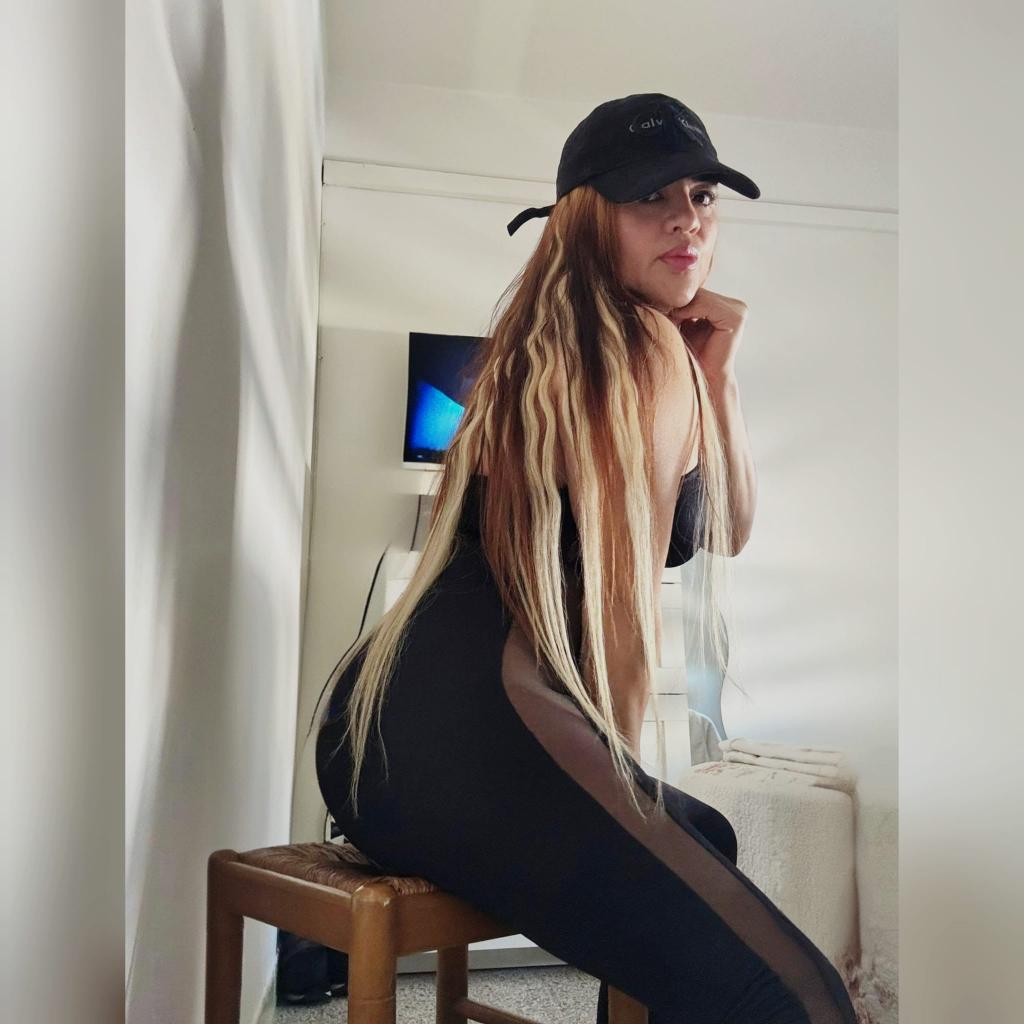 Chica busca chico en Huelva: 