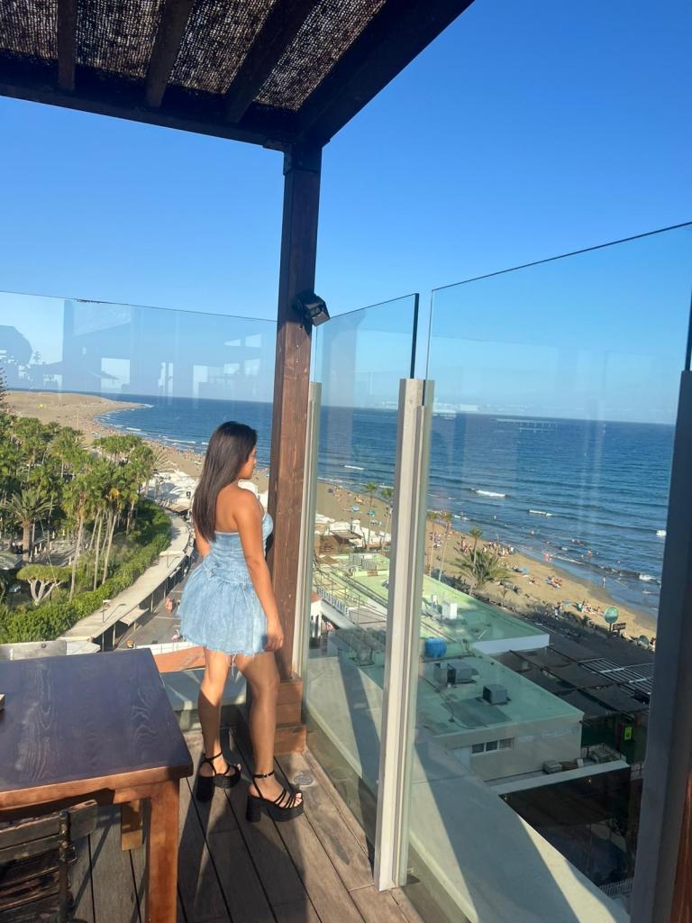 Chica busca chico en Alicante: 