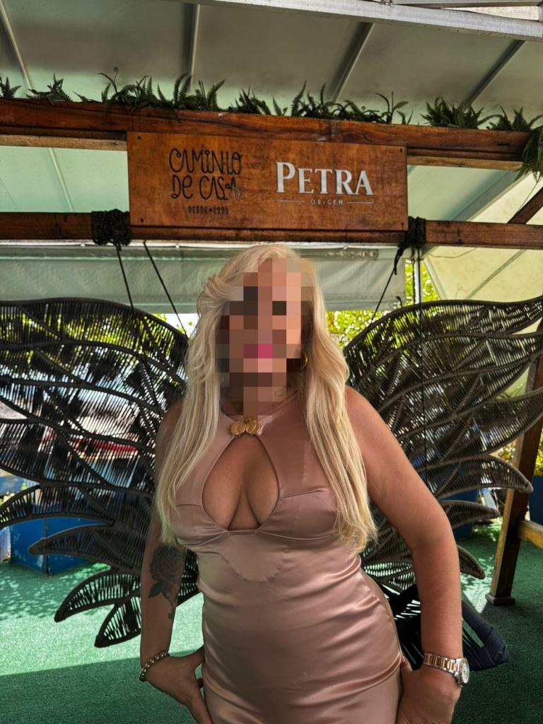 Chica busca chico en Gerona: Chica busca chico