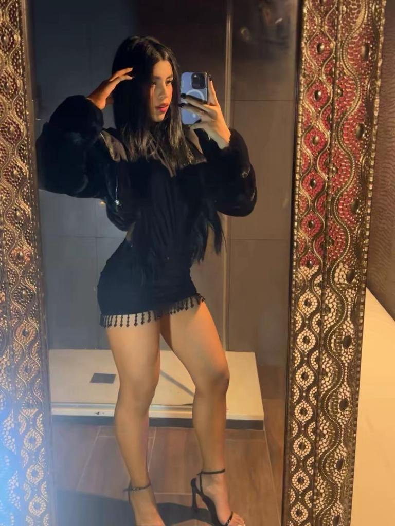 643435399: Chica busca chico en Madrid