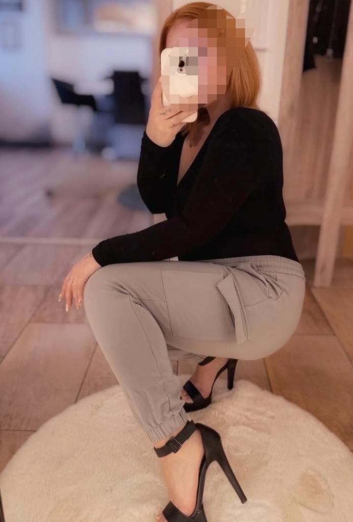 Chica busca chico en Jaén: 