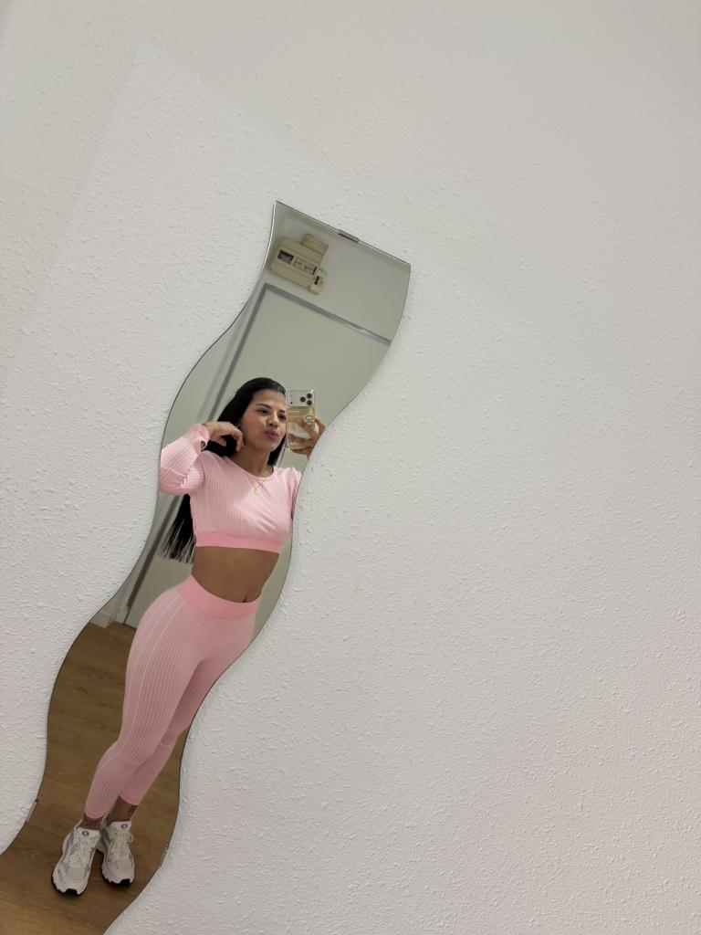 602854789: Chica busca chico en La Coruña