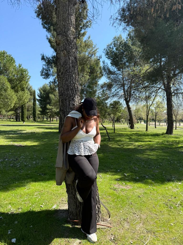 Chica busca chico en Almería: 