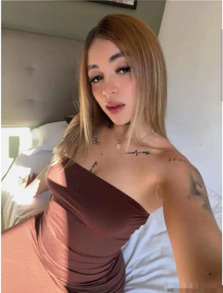 Chica busca chico en Cádiz: 