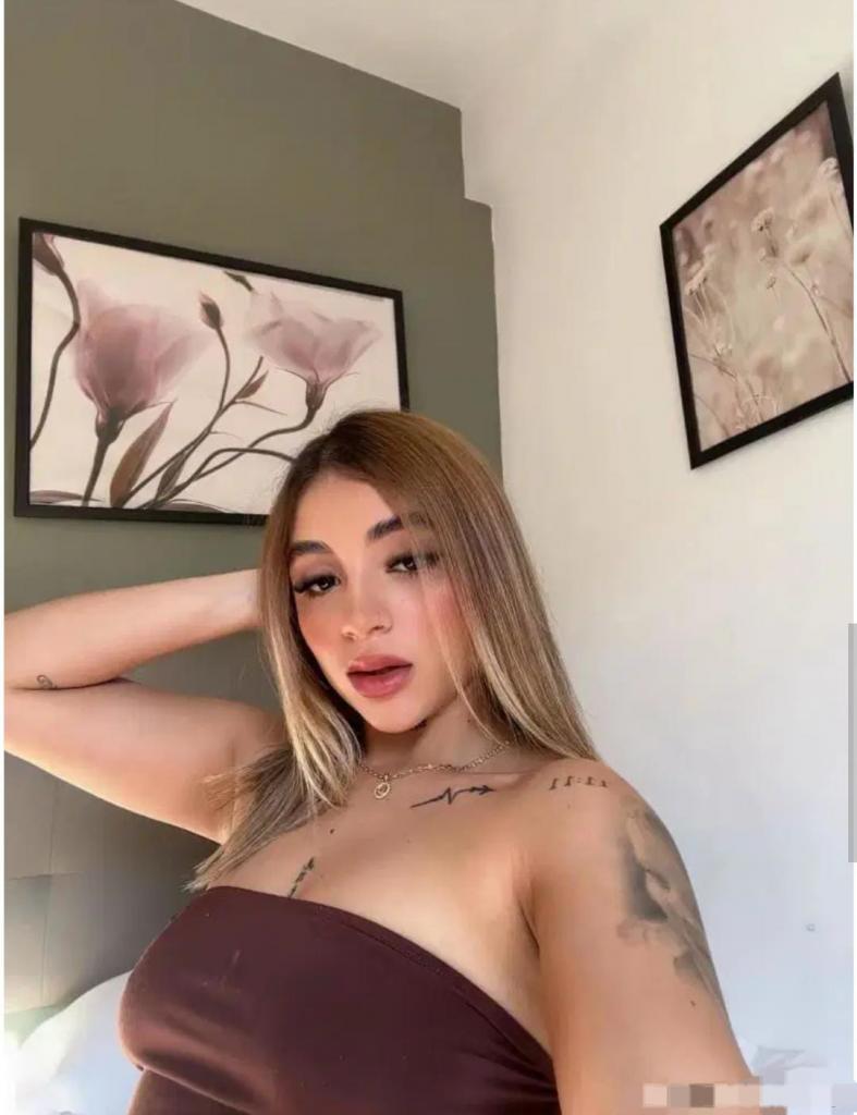 Chica busca chico en Cádiz: 