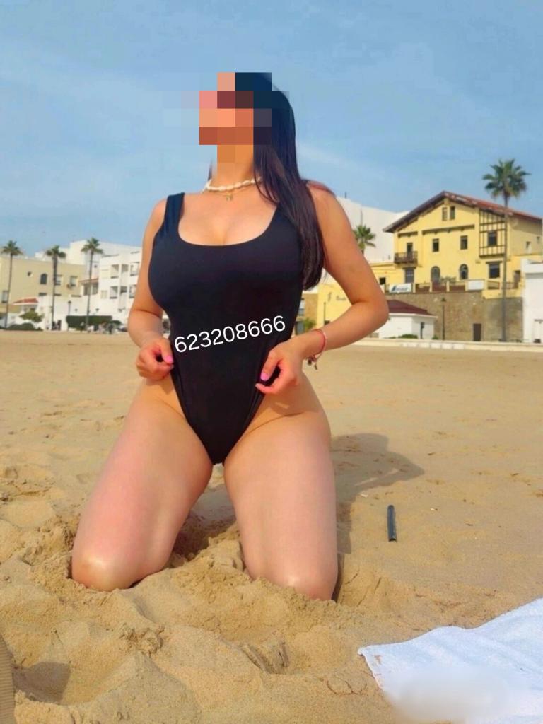 Chica busca chico en La Coruña: 