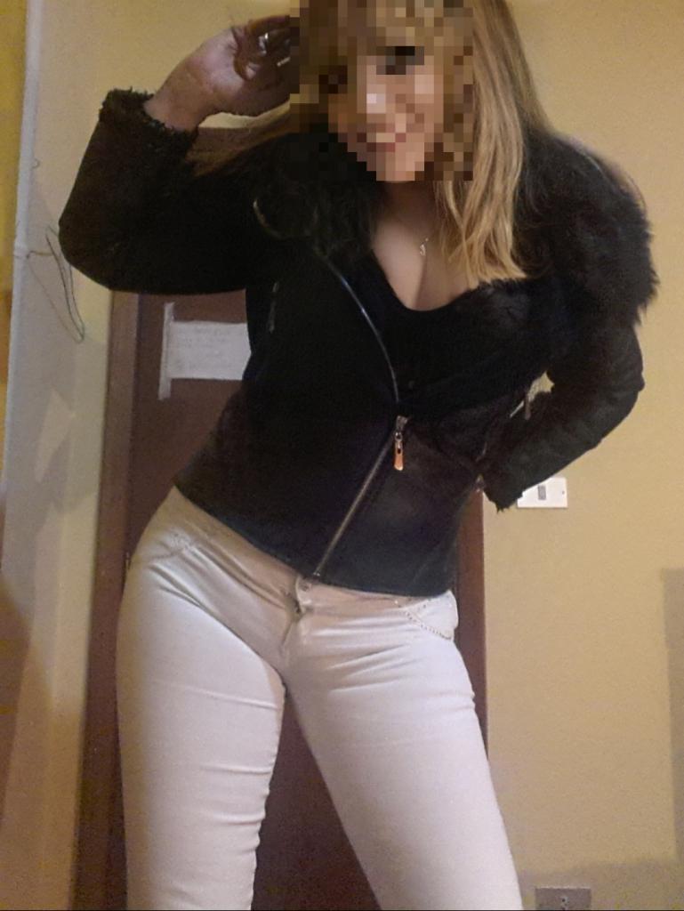 Chica busca chico en Lugo: 