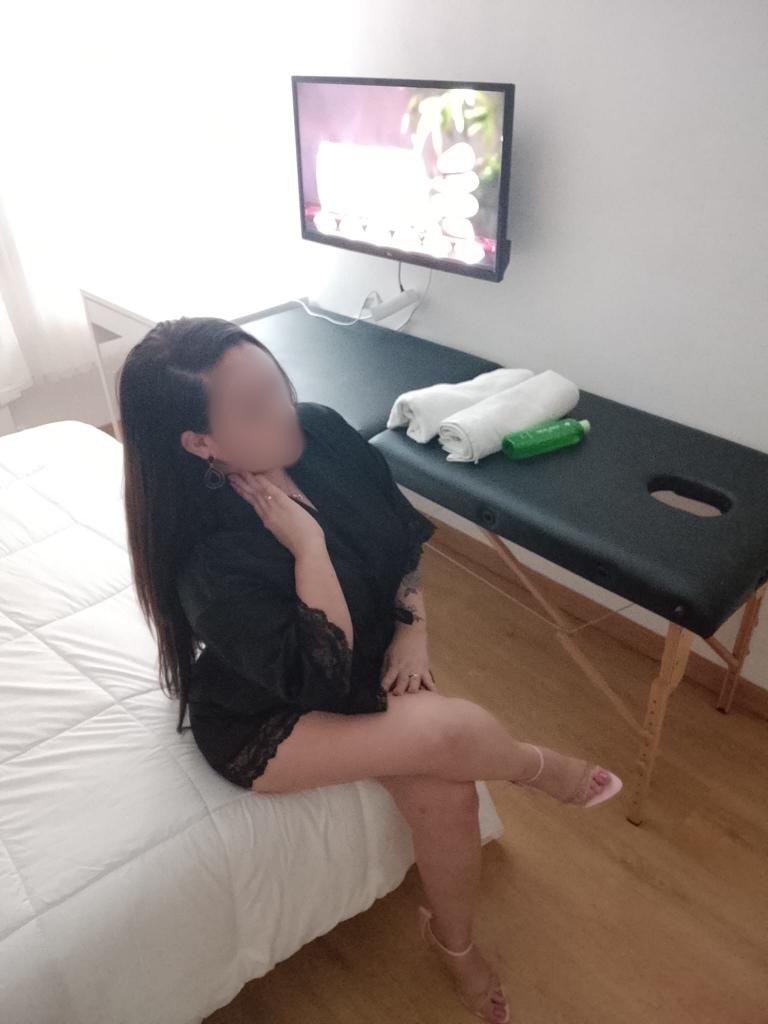 613177566: Chica busca chico en Madrid