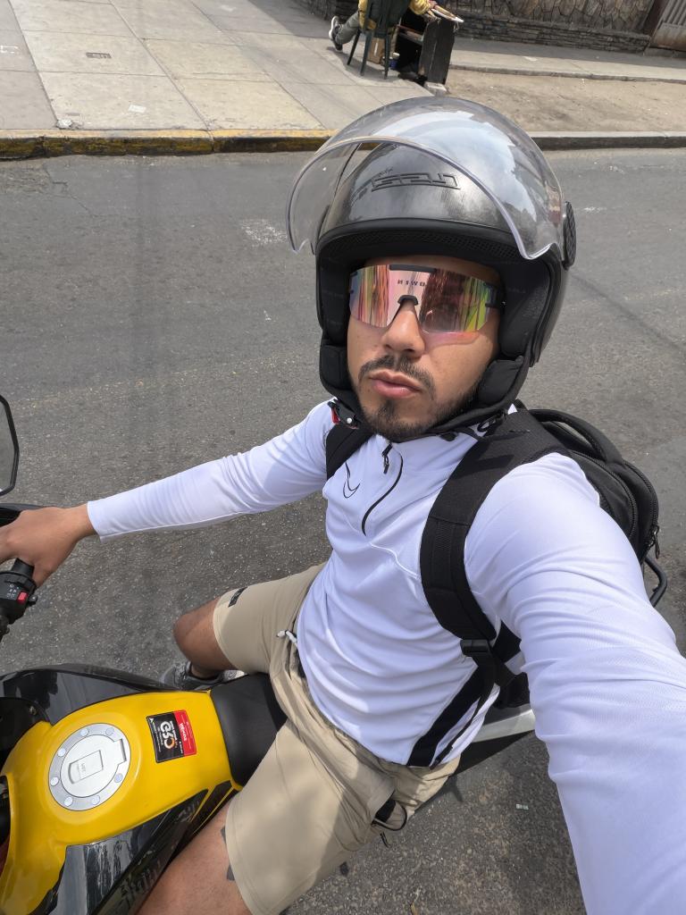 Chico busca chica en Las Palmas: 