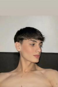 624565177: Chico busca chica en Barcelona