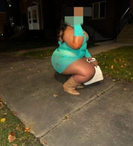 613681440: Chica busca chico en La Coruña