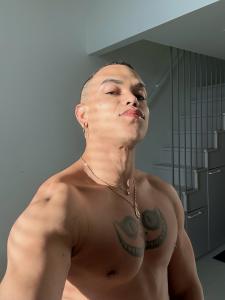 685743187: Chico busca chica en Tarragona