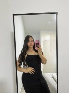 683294480: Chica busca chico en Ibiza