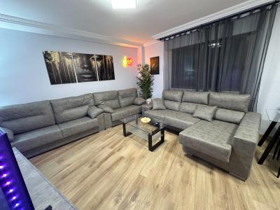 604264679: Chica busca chico en Almería