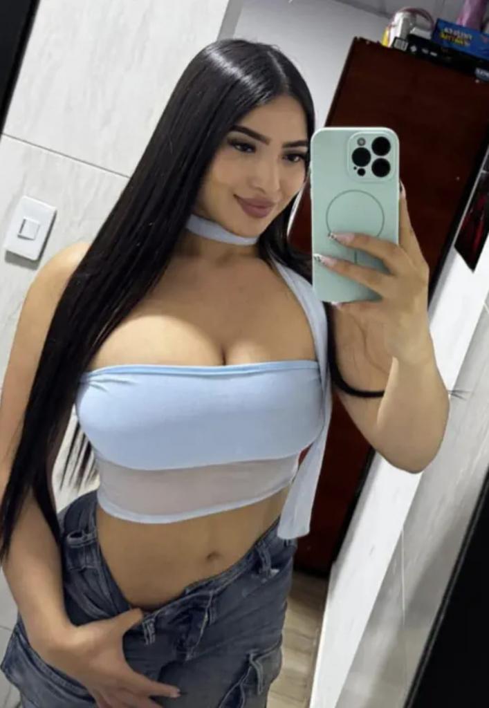 Chica busca chico en Cádiz: 