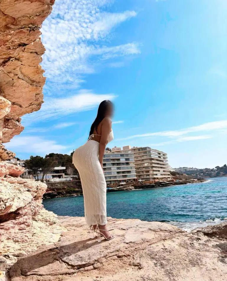 Chica busca chico en Alicante: 