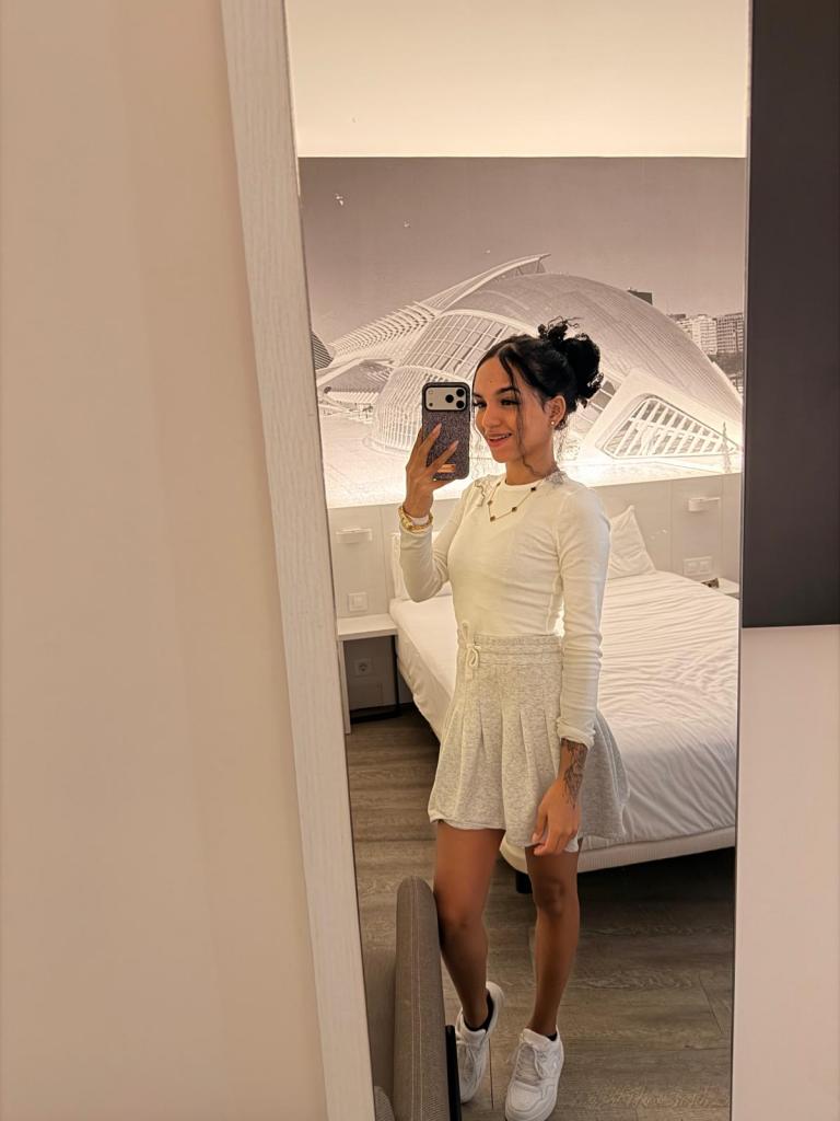 Chica busca chico en Valencia: 