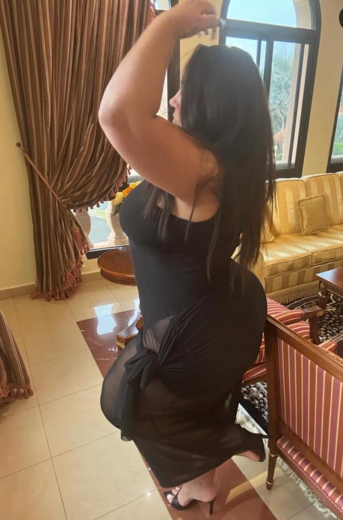 611987276: Chica busca chico en Murcia