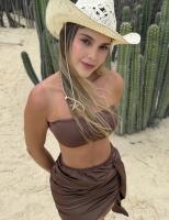 631364094: Chica busca chico en Málaga