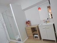 688501553: Chica busca chico en Barcelona