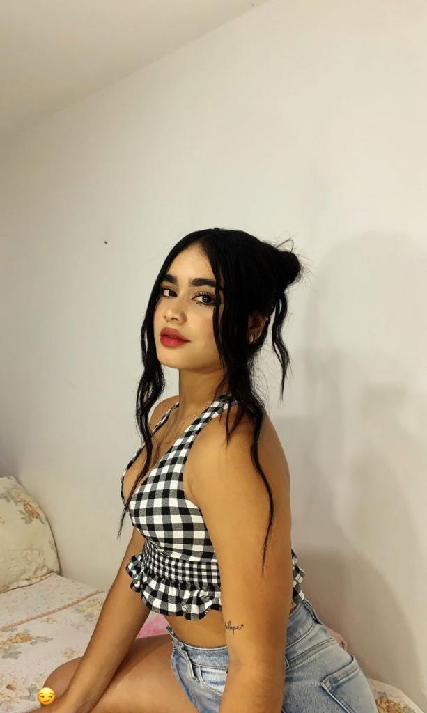 Chica busca chico en Tenerife: Chica busca chico