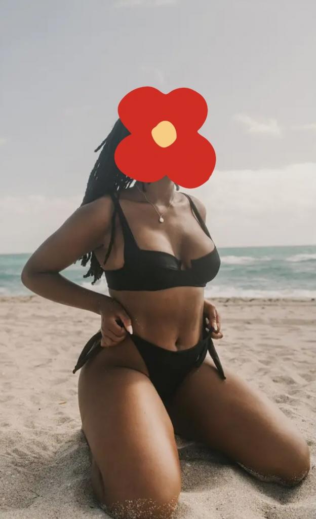 631466036: Chica busca chico en Mallorca