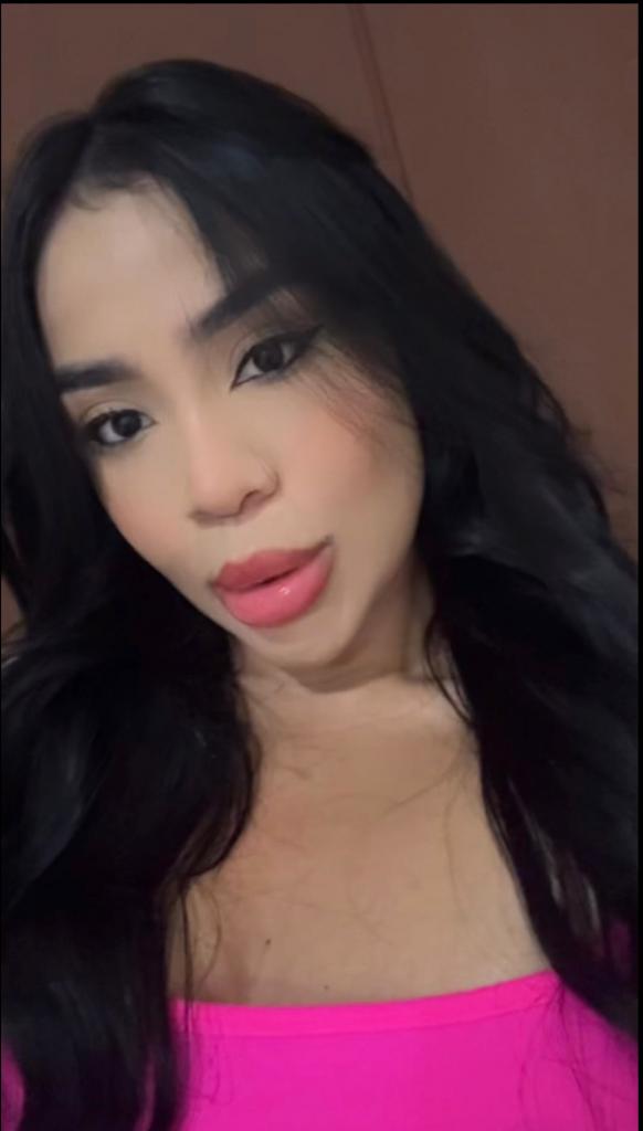 Chica busca chico en Cádiz: 