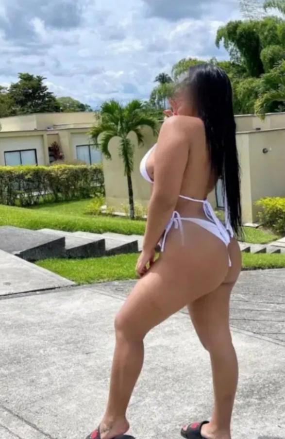 Chica busca chico en Cádiz: 