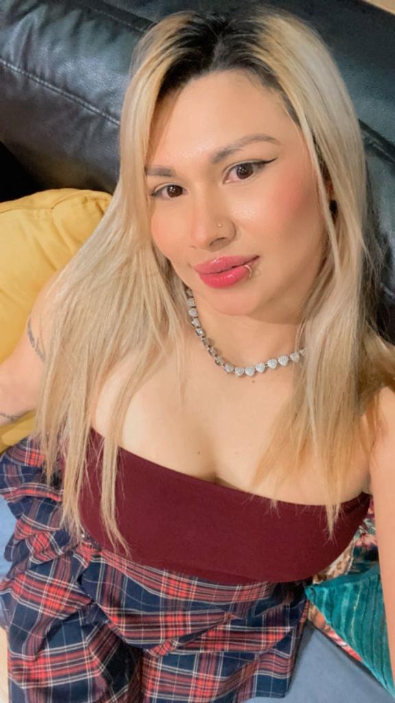 Chica busca chico en Tenerife: 