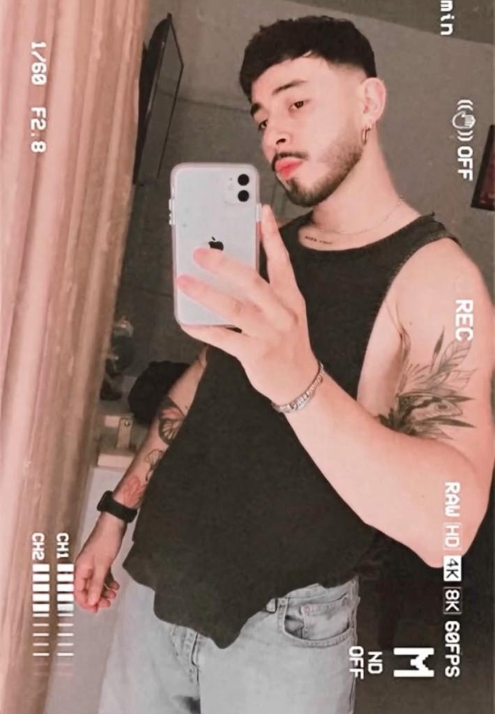 672044911: Chico busca chica en Barcelona