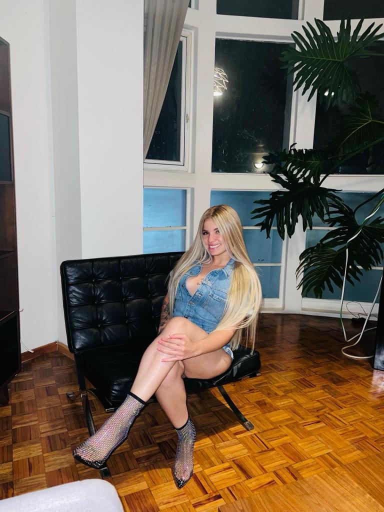 Chica busca chico en Málaga: 