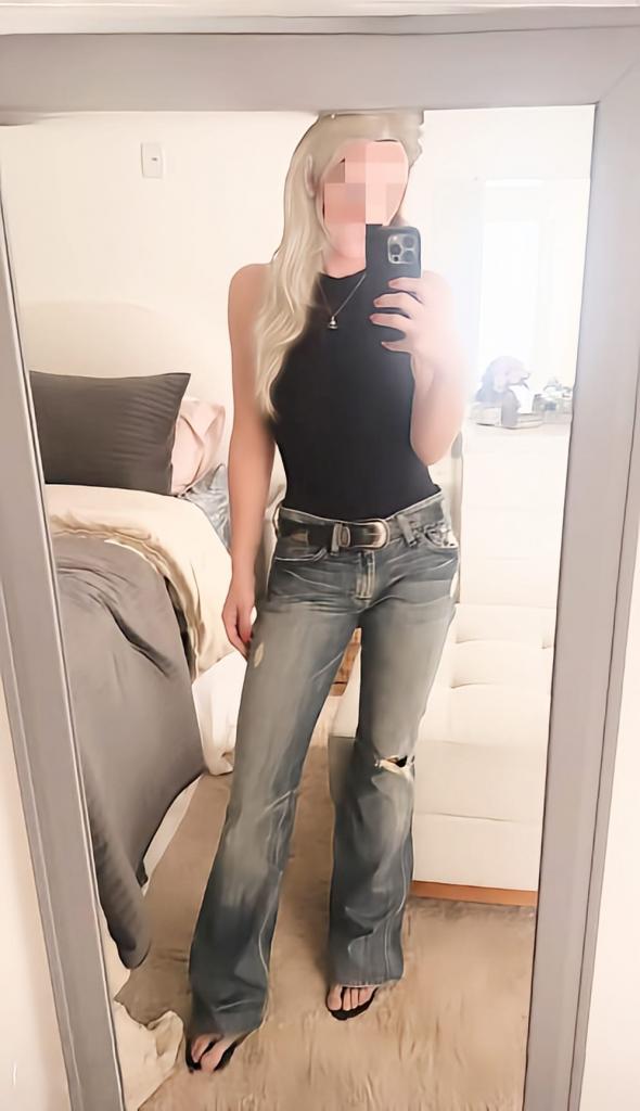 632467580: Chica busca chico en Málaga