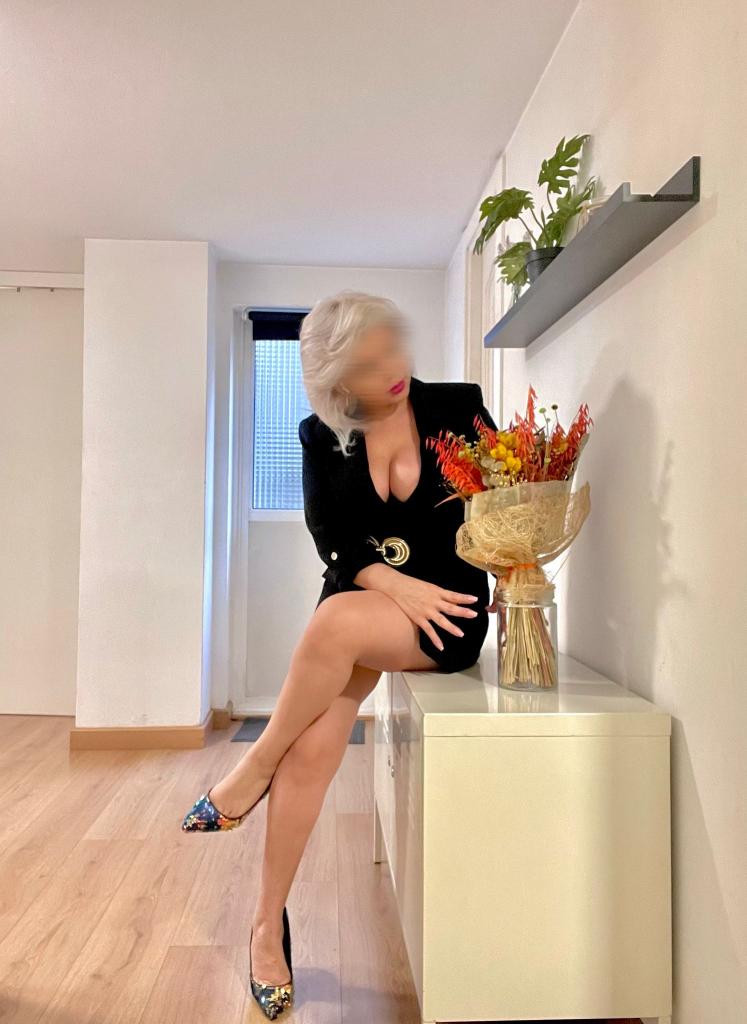 Chica busca chico en Orense: 