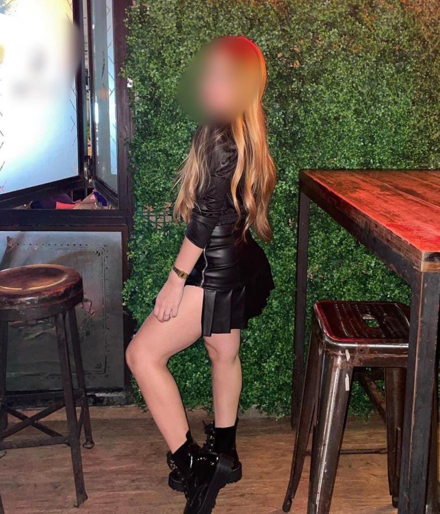 Chica busca chico en Lugo: 