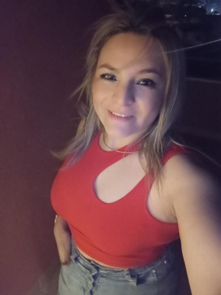 Chica busca chico en Murcia: 