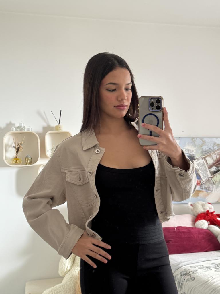 Chica busca chico en Granada: 