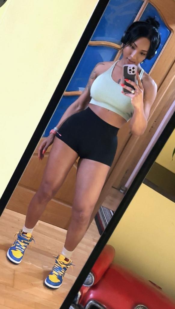 632510340: Transexual en La Coruña