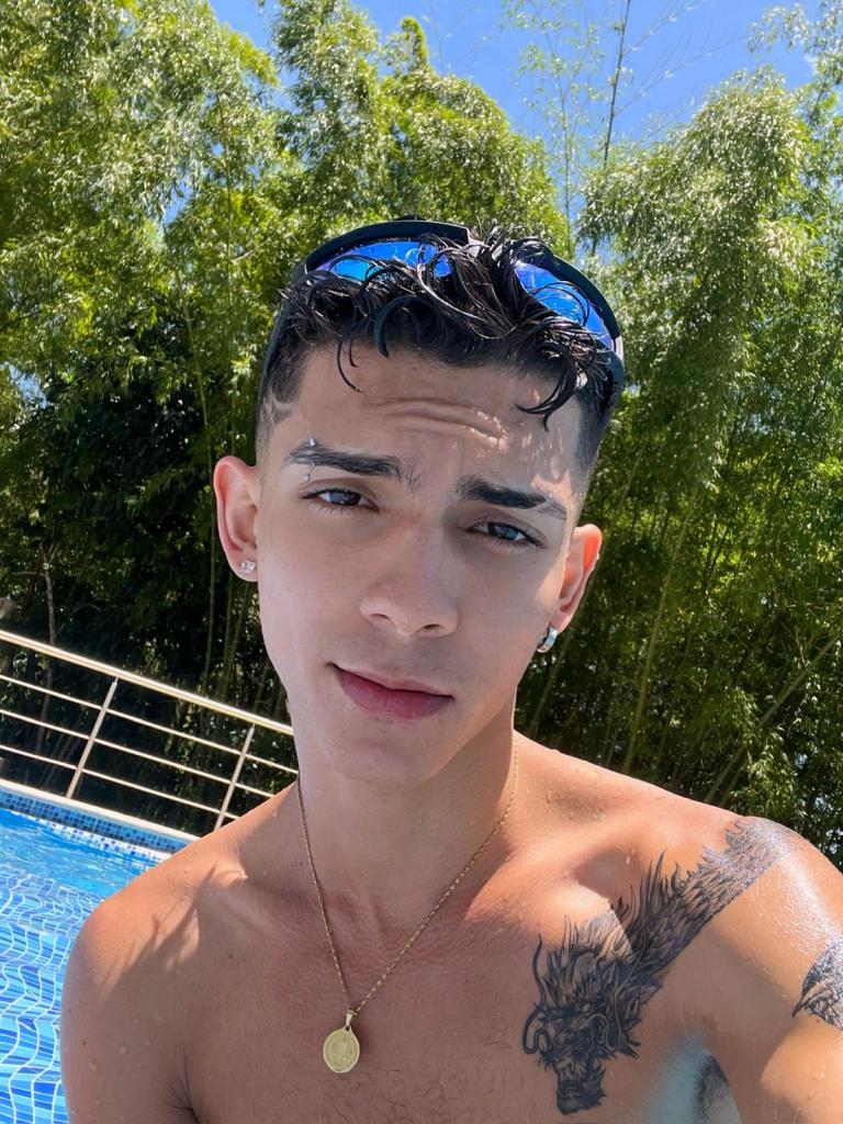 Chico busca chica en Tenerife: 