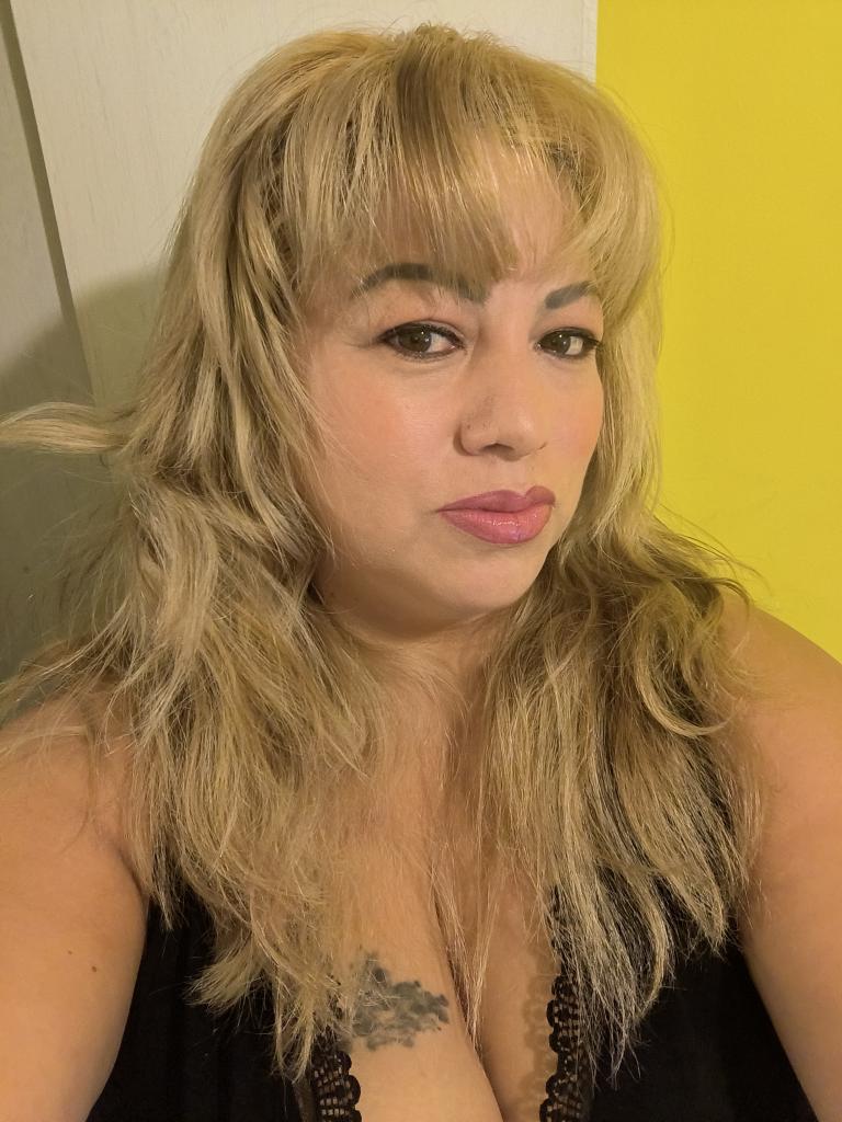 642477599: Chica busca chico en Madrid