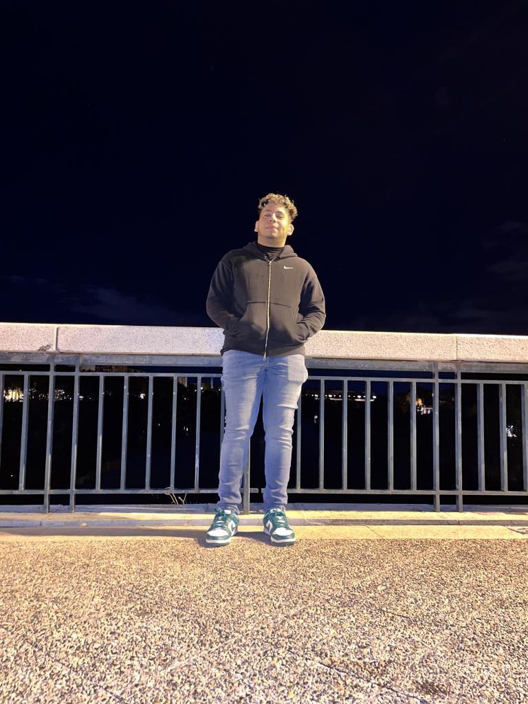 Chico busca chica en Zaragoza: 