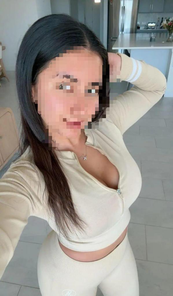 Chica busca chico en Sevilla: 