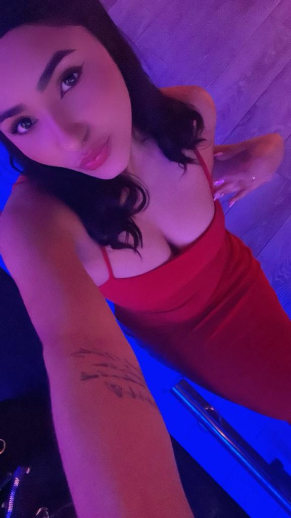 637494633: Chica busca chico en Alicante