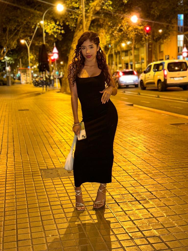 Chica busca chico en Barcelona: 