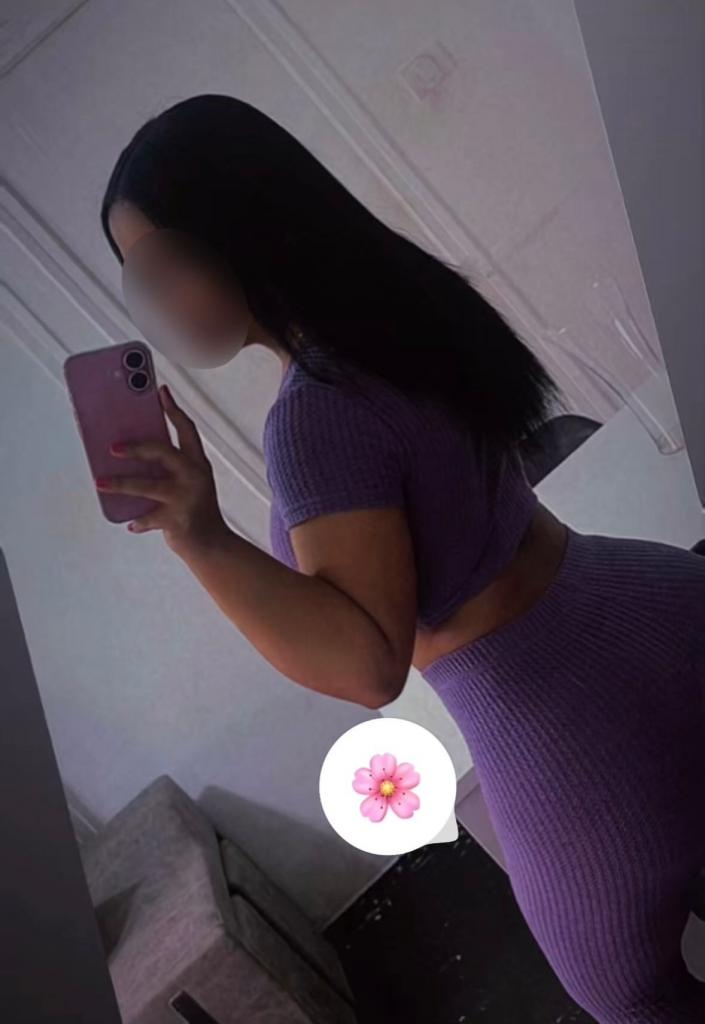 Chica busca chico en Castellón: 