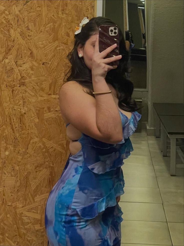 Chica busca chico en Cádiz: 