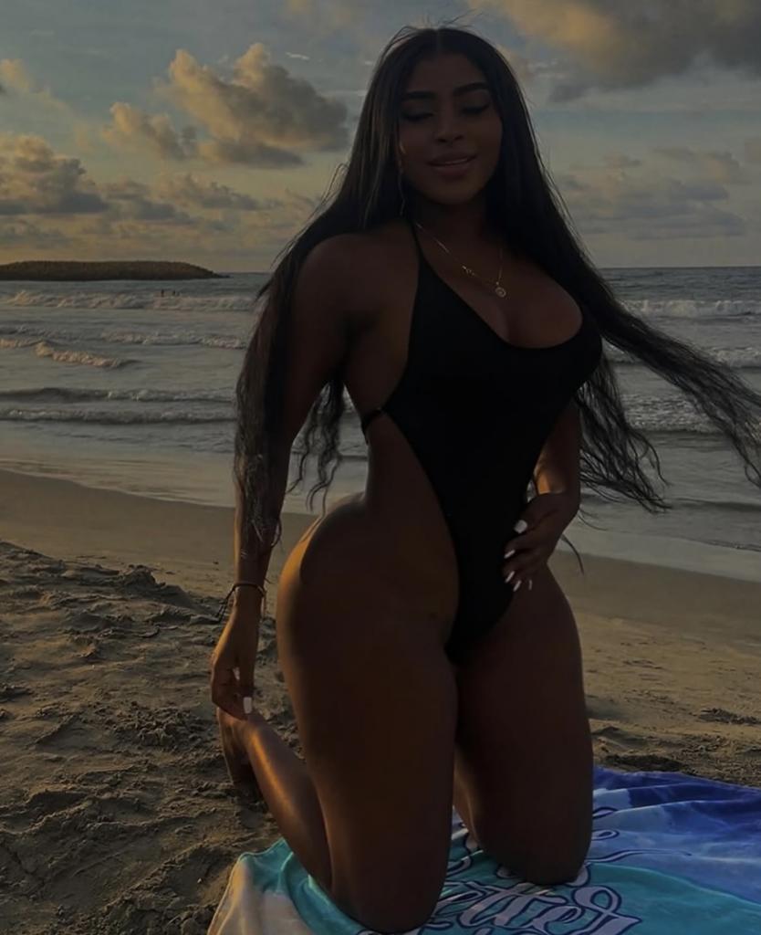 Chica busca chico en Menorca: 