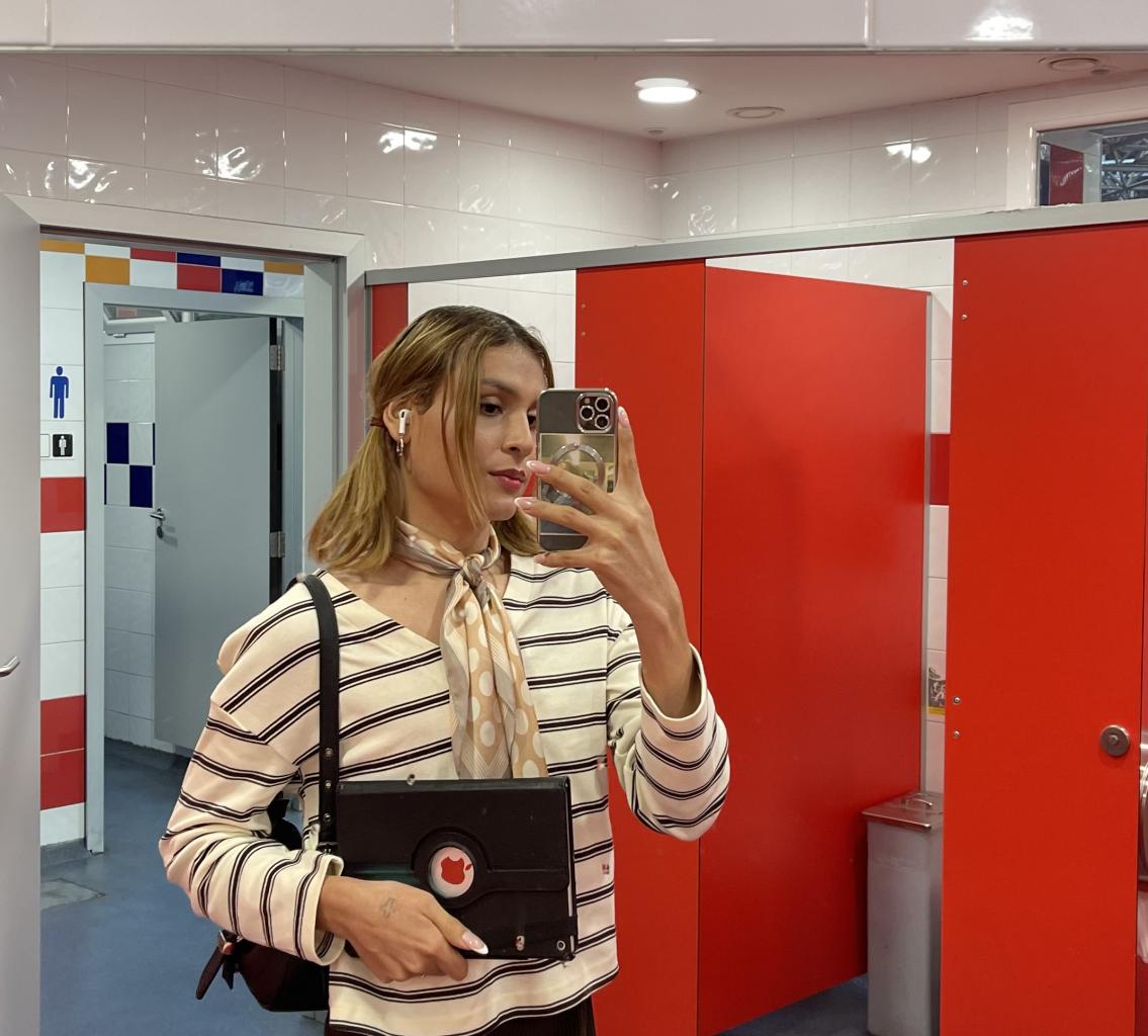 677121967: Transexual en Salamanca