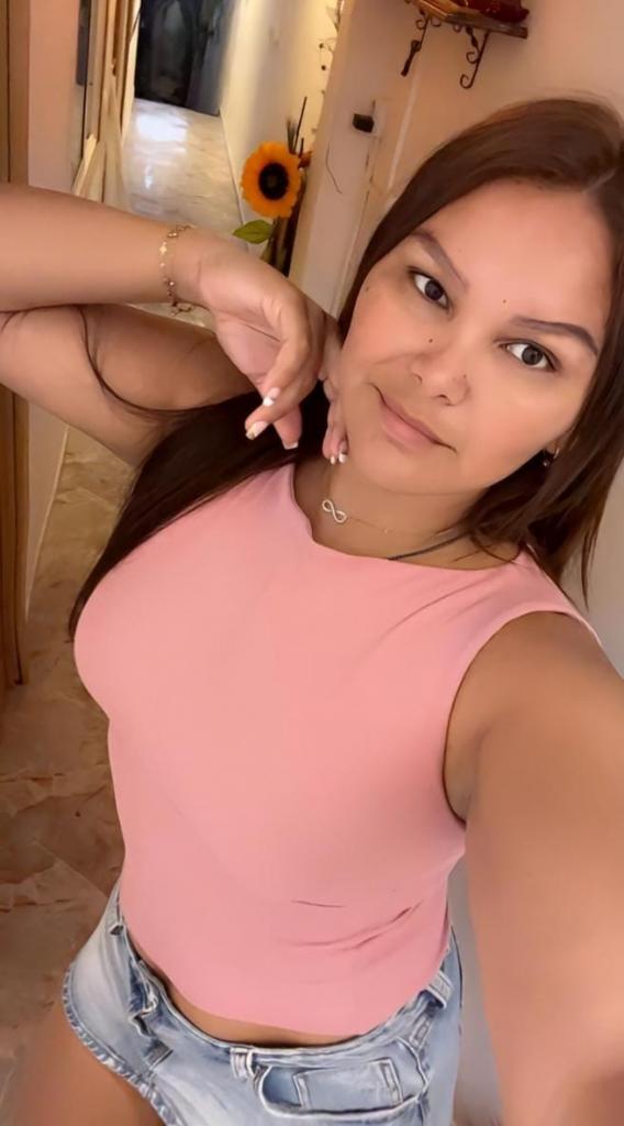 613392225: Chica busca chico en Tarragona